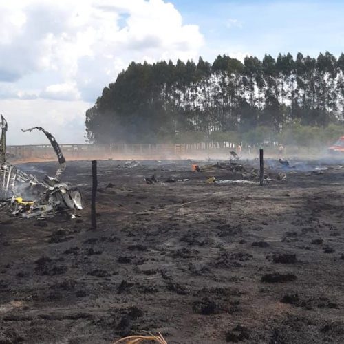 Avião cai e uma pessoa morre em Mato Grosso