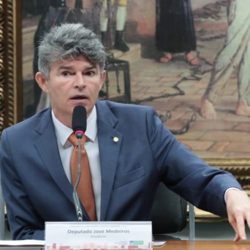 PL deve focar em nomes com coragem de pedir impeachment de ministros do STF, diz Medeiros