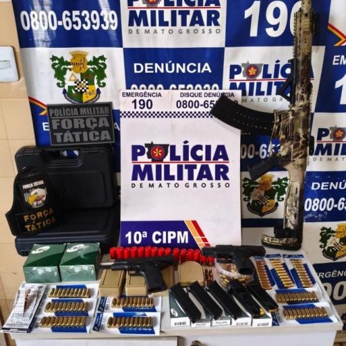 PM apreende 583 munições, três armas de fogo e prende homem por porte ilegal