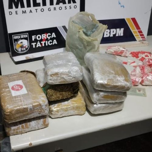 PM apreende oito tabletes de maconha, 576 porções de cocaína e prende faccionado