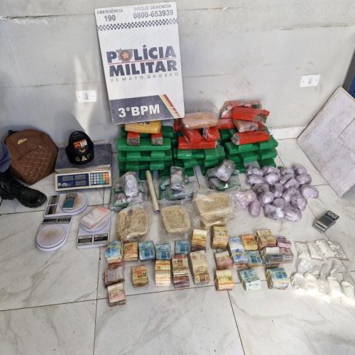 PM desarticula quadrilha, apreende drogas e R$ 87 mil em dinheiro em Cuiabá