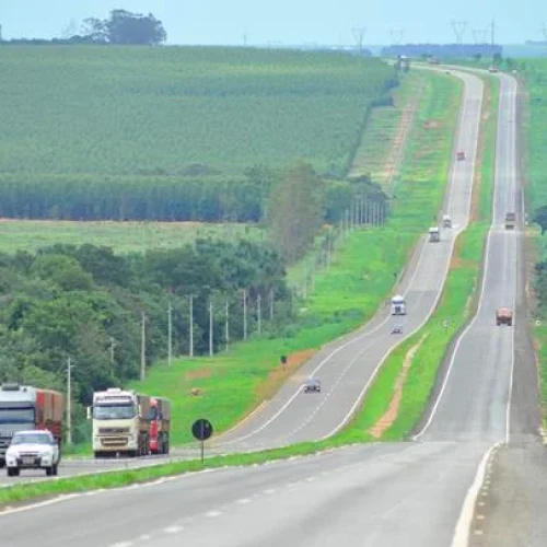 PRF inicia operação com restrição de tráfego nas rodovias federais de Mato Grosso no feriado do Dia do Trabalho
