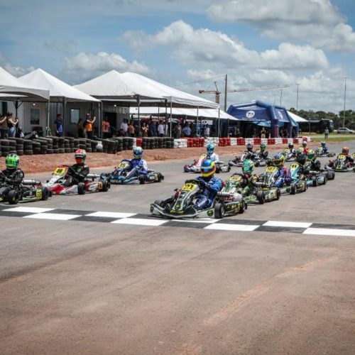 Parque Novo Mato Grosso em Cuiabá sedia 1ª etapa do Campeonato Regional de Kart