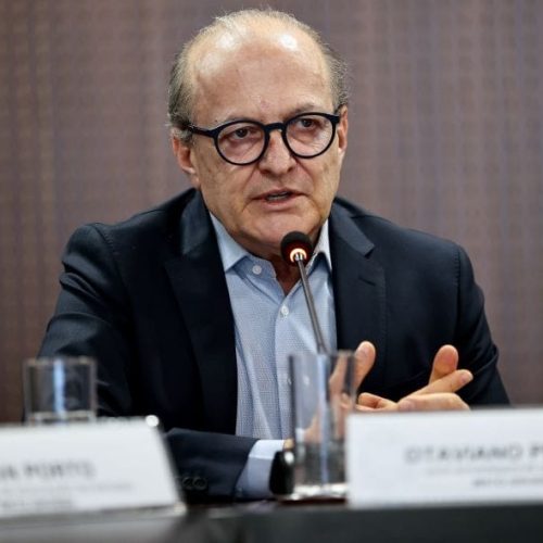 Pivetta evita atrito com Jayme após jantar de apoio a pré-candidatura e diz ter respeito pelo senador