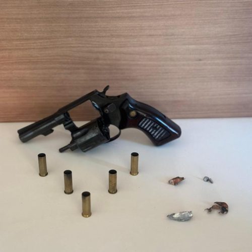 Polícia Militar prende mulher em flagrante por tentativa de homicídio contra casal