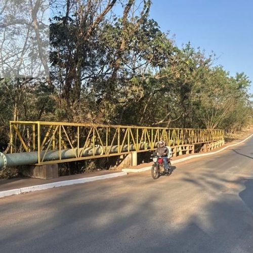 Ponte entre condomínio de luxo e bairros é interditada pela prefeitura de Cuiabá