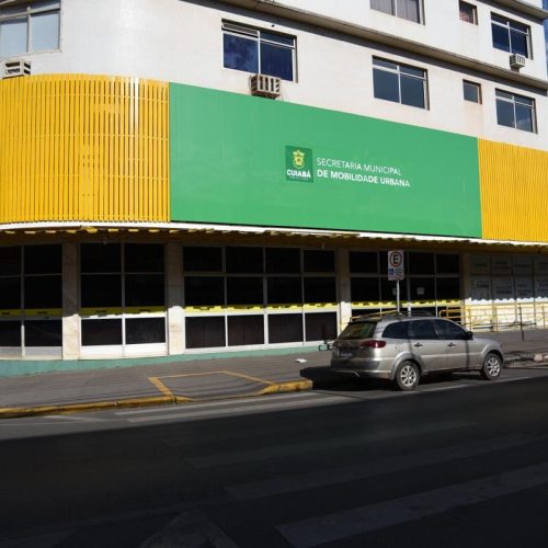 População pode denunciar infrações de trânsito pelo WhatsApp da SEMOB