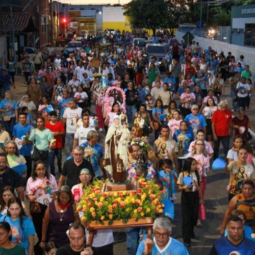 Prefeita assina ordem de serviço para reforma e revitalização da igreja Nossa Senhora da Guia