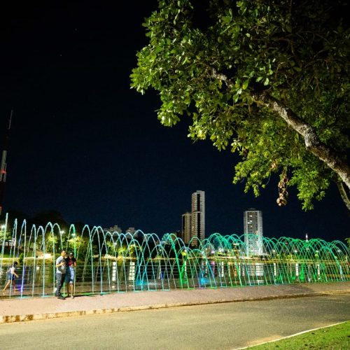 Prefeito orienta população a manter distância dos animais no Parque das Águas