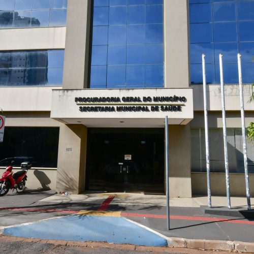 Prefeitura convoca enfermeiros, fisioterapeutas, farmacêuticos e outros