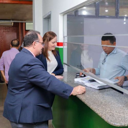 Prefeitura de Várzea Grande protocola LOA 2026 de R$ 2 bilhões na Câmara Municipal