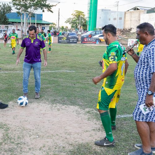 Prefeitura participa da abertura do 18º Campeonato de Feirantes do Porto