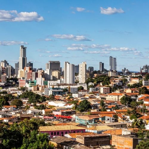 Prefeitura prevê arrecadar R$ 1 milhão com show da banda Guns N’ Roses em Cuiabá