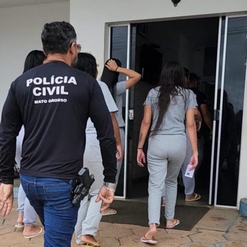 Quatro mulheres que tentavam entrar com drogas em unidade prisional são presas