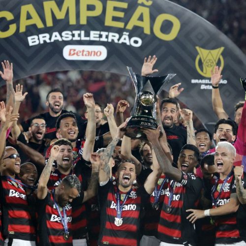Ranking da CBF: Flamengo segue líder e Corinthians sobe para segundo