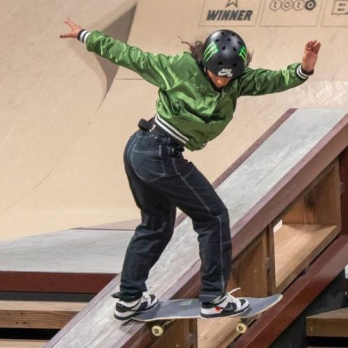 Rayssa Leal brilha em Brasília para ficar com título de etapa da SLS