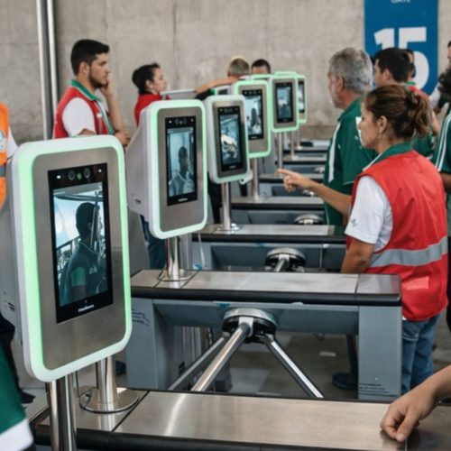 Reconhecimento facial amplia público nos estádios e reforça segurança