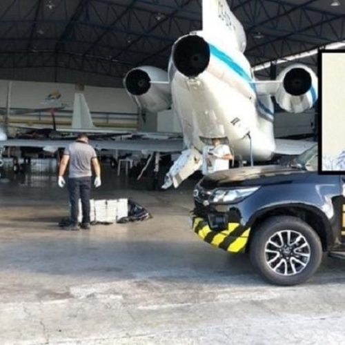 Réu por tráfico de drogas, ex-secretário recebe autorização para passar feriado com família