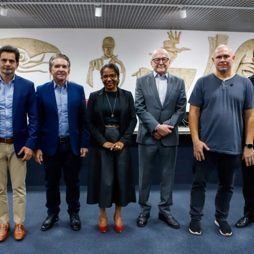 Reunião define que prédio da Santa Casa de Cuiabá vai a leilão, mas hospital não será fechado