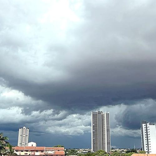 Alerta de vendaval | Sem expediente | Vagas diretas na Unemat | Endividamento aumenta