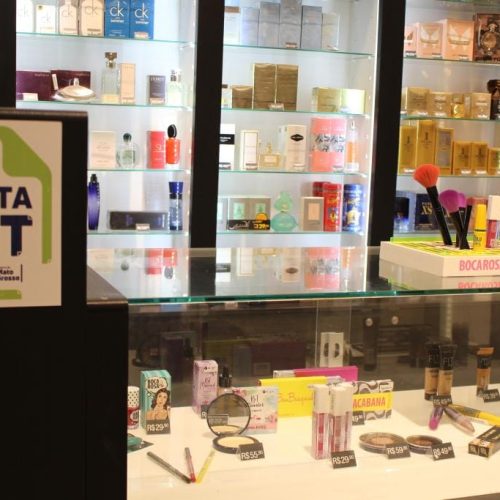 Roupas, perfumes e calçados lideram lista de presentes no Dia dos Pais; veja como economizar