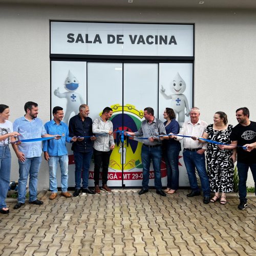 Itanhangá: Sala de vacina, Prefeitura Municipal de Itanhangá -MT, inaugura 1ª obra da gestão do prefeito Emerson e Vice-prefeita Veridiana.