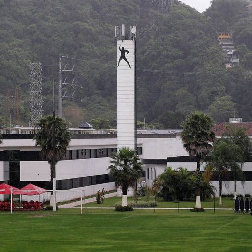 Santos regulariza ocupação do Centro de Treinamento Rei Pelé