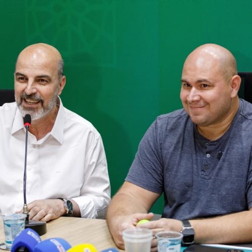 Secretário de Educação viaja com a família e se afasta do cargo por 15 dias em Cuiabá