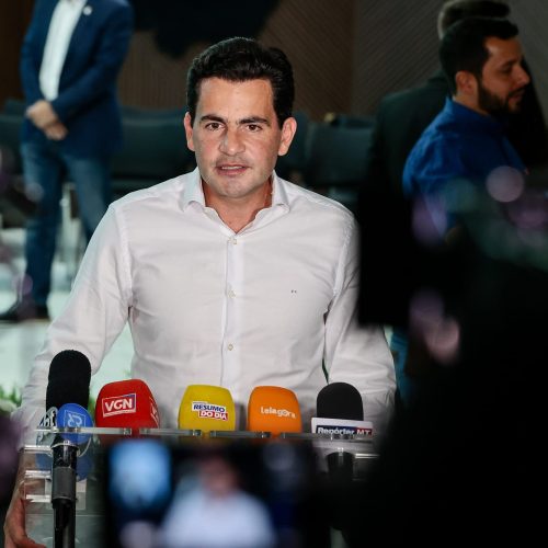 Secretário vê eventual prisão de Bolsonaro como “página infeliz” da história e rejeita tese de golpe