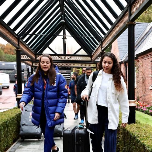 Seleção feminina se apresenta para amistosos com Inglaterra e Itália