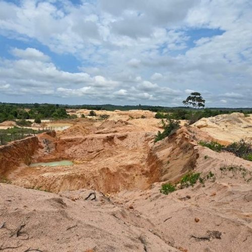 Sema realiza operação de combate à extração ilegal de minérios e aplica R$ 300 mil em multas em MT