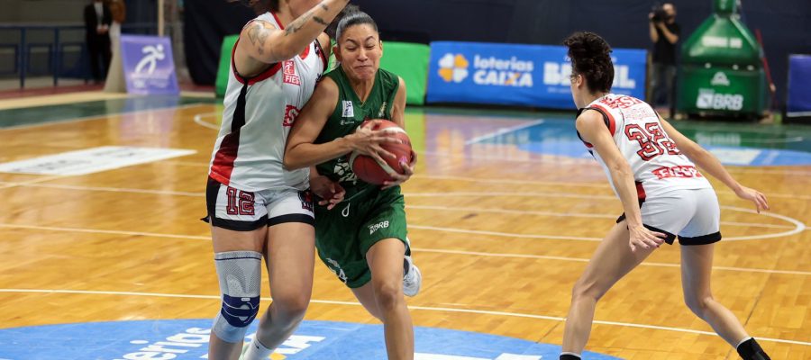 Sesi Araraquara vence o Cerrado e encosta na liderança da LBF
