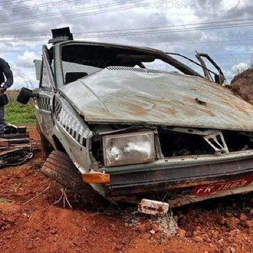 Moradores de Lucas do Rio Verde ficam feridos após capotamento na MT-249 em Nova Mutum