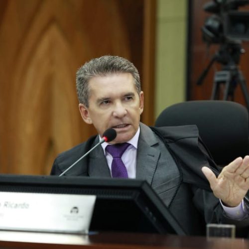 TCE dá prazo até dia 18 para que empresas apresentem contratos com servidores estaduais