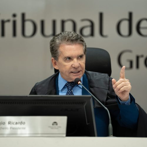 TCE flagra inconsistências em 63 mil contratos de crédito consignado: “bagunça generalizada”