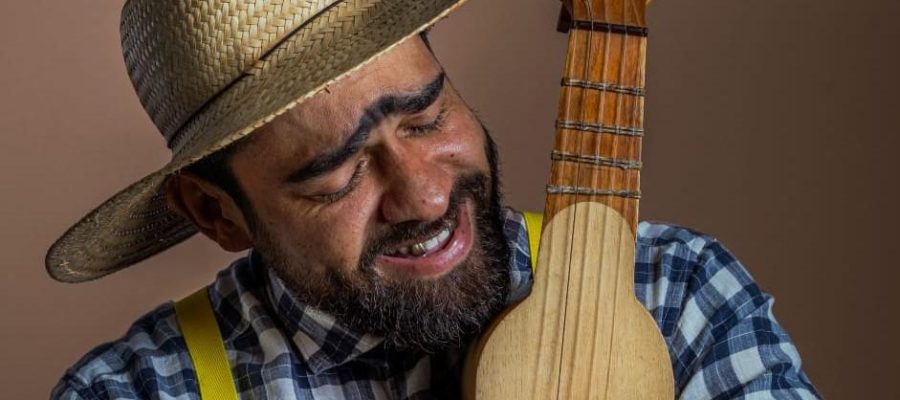 Turnê “História de Pescador” leva show e oficina gratuitas de Thyago Mourão a Tangará da Serra