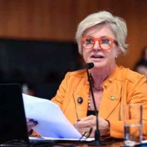 “Tornaram-se símbolo da luta contra o feminicídio”, diz senadora sobre mãe e filhas