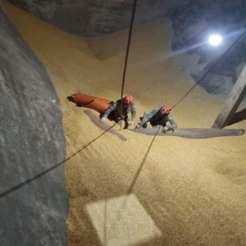 Trabalhador de 42 anos morre soterrado por grãos de milho em fazenda no norte de MT