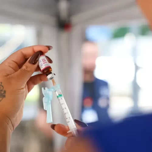 Meningite volta a preocupar em Mato Grosso com oito mortes e baixa cobertura vacinal