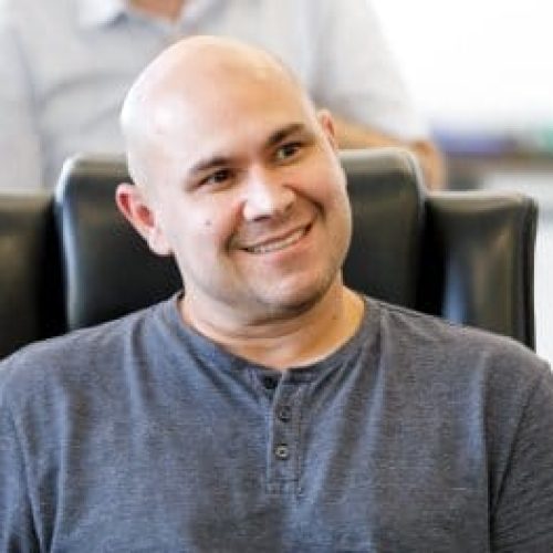 Vaias a Lula em show do Guns N’ Roses é “recado à classe política”, diz Abilio