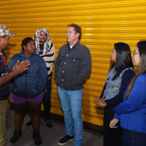Várzea Grande entrega cobertores e sopas às pessoas em situação de rua