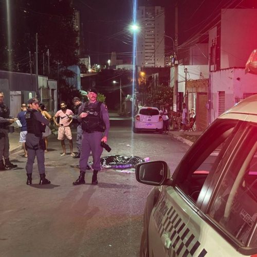 Venezuelano é morto por conterrâneo com facada no pescoço em Cuiabá; assassino é preso em igreja