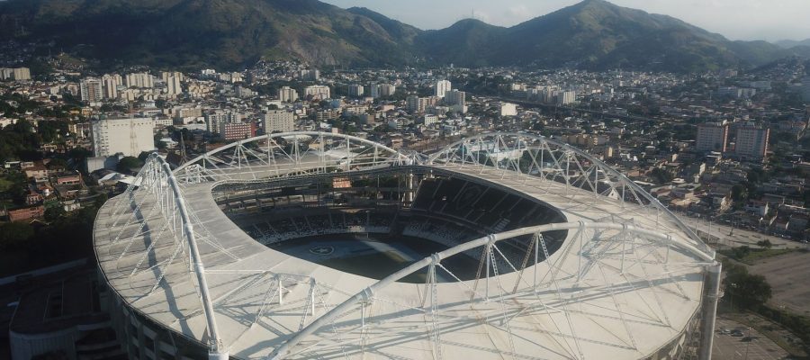 Ventania no Rio adia Botafogo x Fluminense pelo Brasileirão Feminino