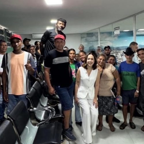 Vereadora diz que catadores estão sem emprego e cobra entrega de cooperativa
