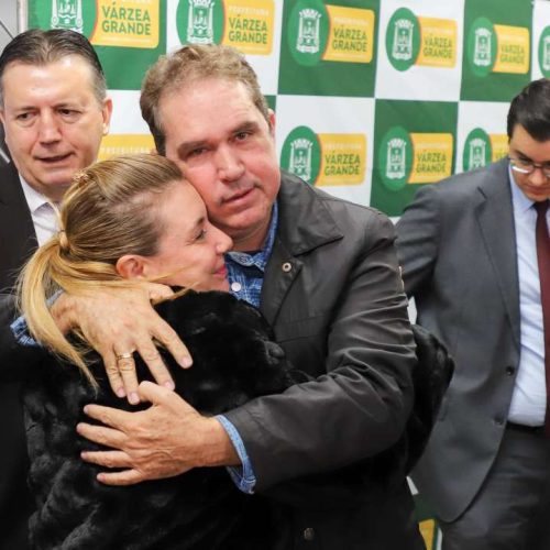 Vice-prefeito rebate deputado após críticas a pré-candidatura e garante comprometimento com gestão