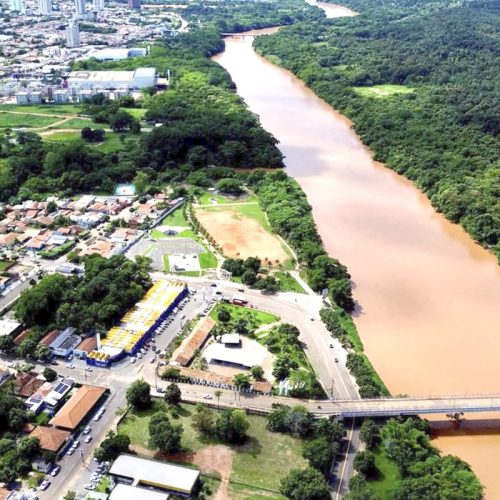 Clima: Feriado prolongado deve ter calor e pancadas de chuvas