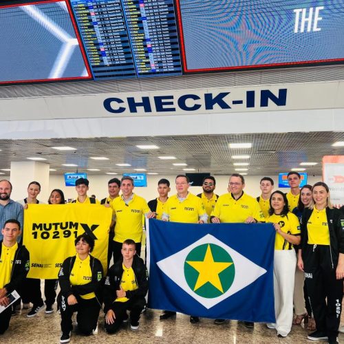 RUMO AOS ESTADOS UNIDOS: Alunos da Rede Estadual de Nova Mutum embarcam para competição mundial de robótica em Houston