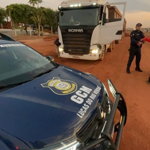 Carreta com registro de furtado é recuperado em ação conjunta da GCM e PRF em Lucas do Rio Verde