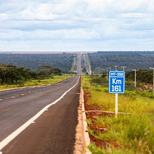 INVESTIMENTO DE R$ 75 MILHÕES: Governo entrega 54 km de asfalto novo da MT-358 em Tangará da Serra e encerra espera de 46 anos da população