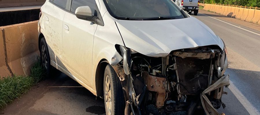 Sorriso: Onix e Sandero batem em cima da ponte do Lira na BR-163